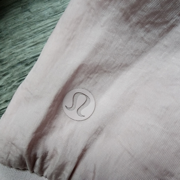 Lululemon reversible bomber jacket - Picture 5 of 5